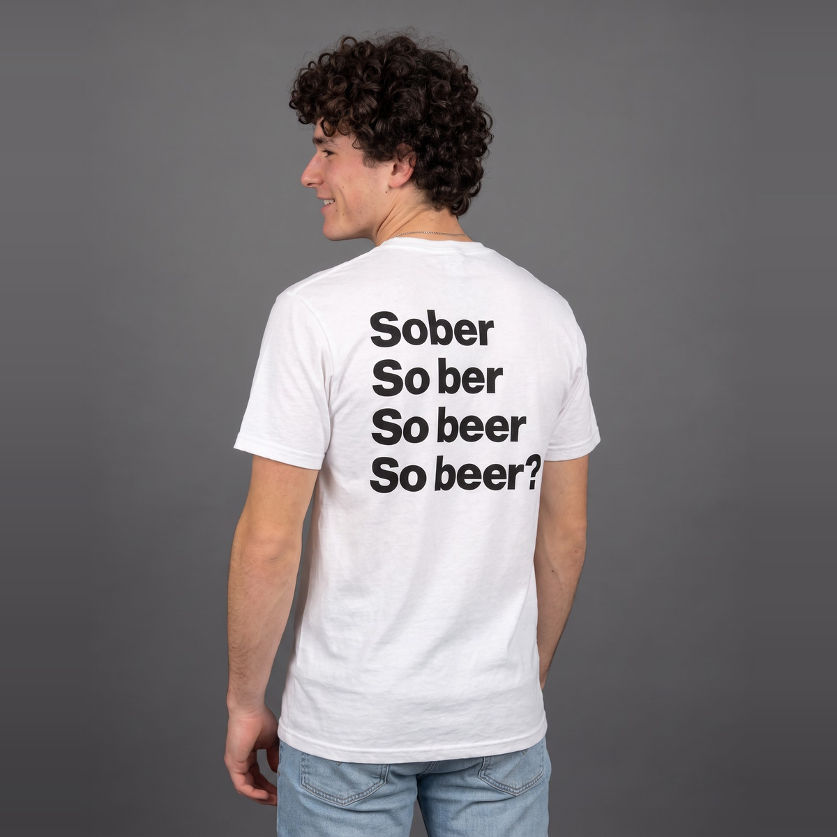 T-shirt Sober porté de dos